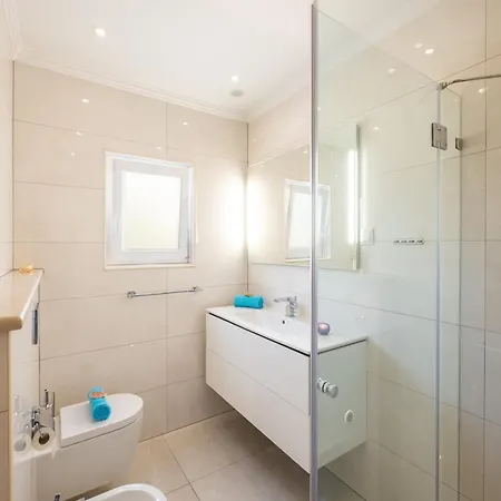 Villa In Algarve Near Vale De Centeanes Beach * Carvoeiro (Lagoa)