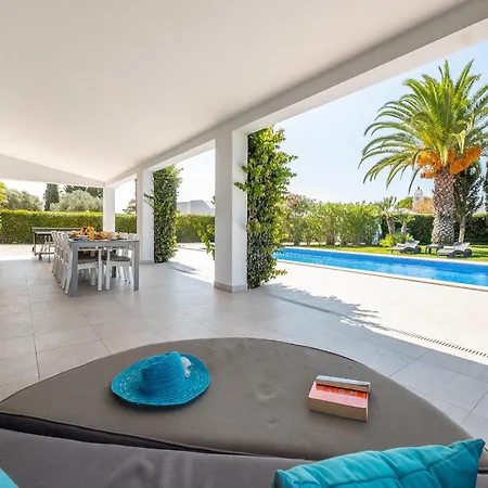 Villa In Algarve Near Vale De Centeanes Beach Βίλα *