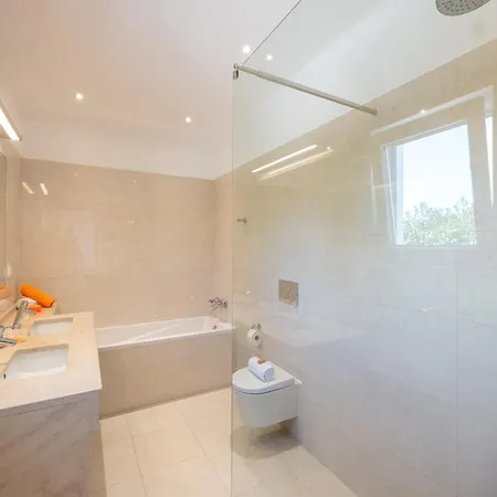 Βίλα Villa In Algarve Near Vale De Centeanes Beach *
