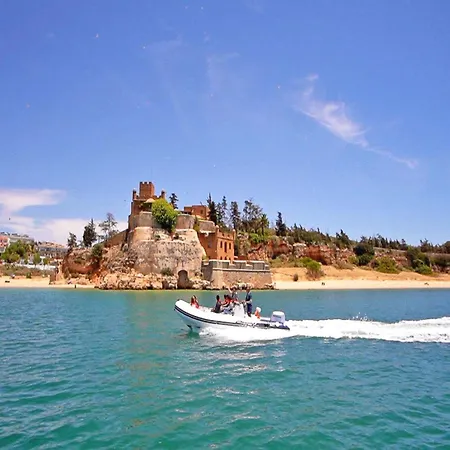 Villa In Algarve Near Vale De Centeanes Beach